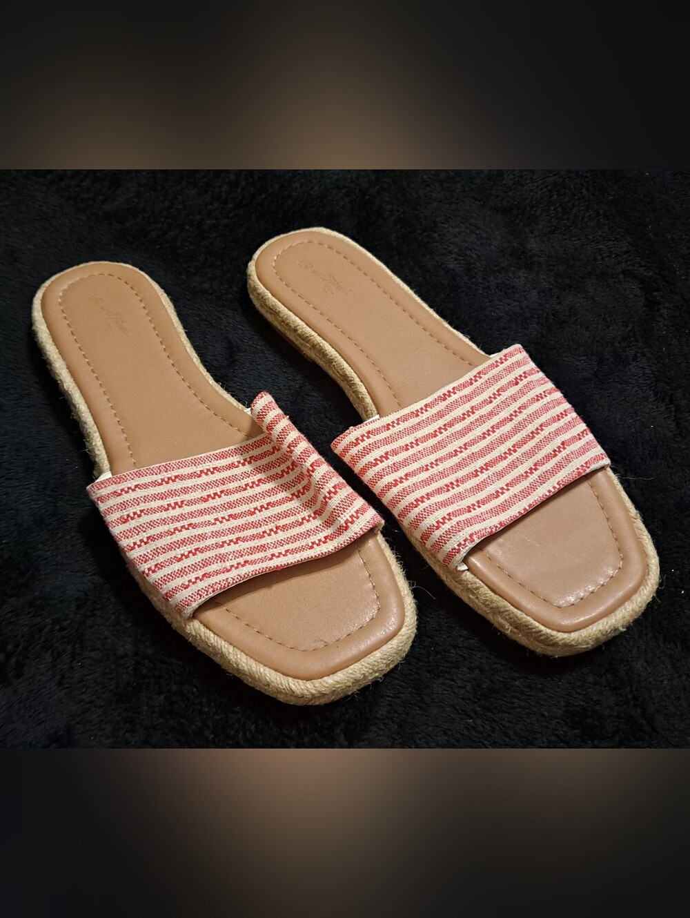 Universal Thread Women’s Red Striped Slide Sandals - Casual Espadrille Slides 11